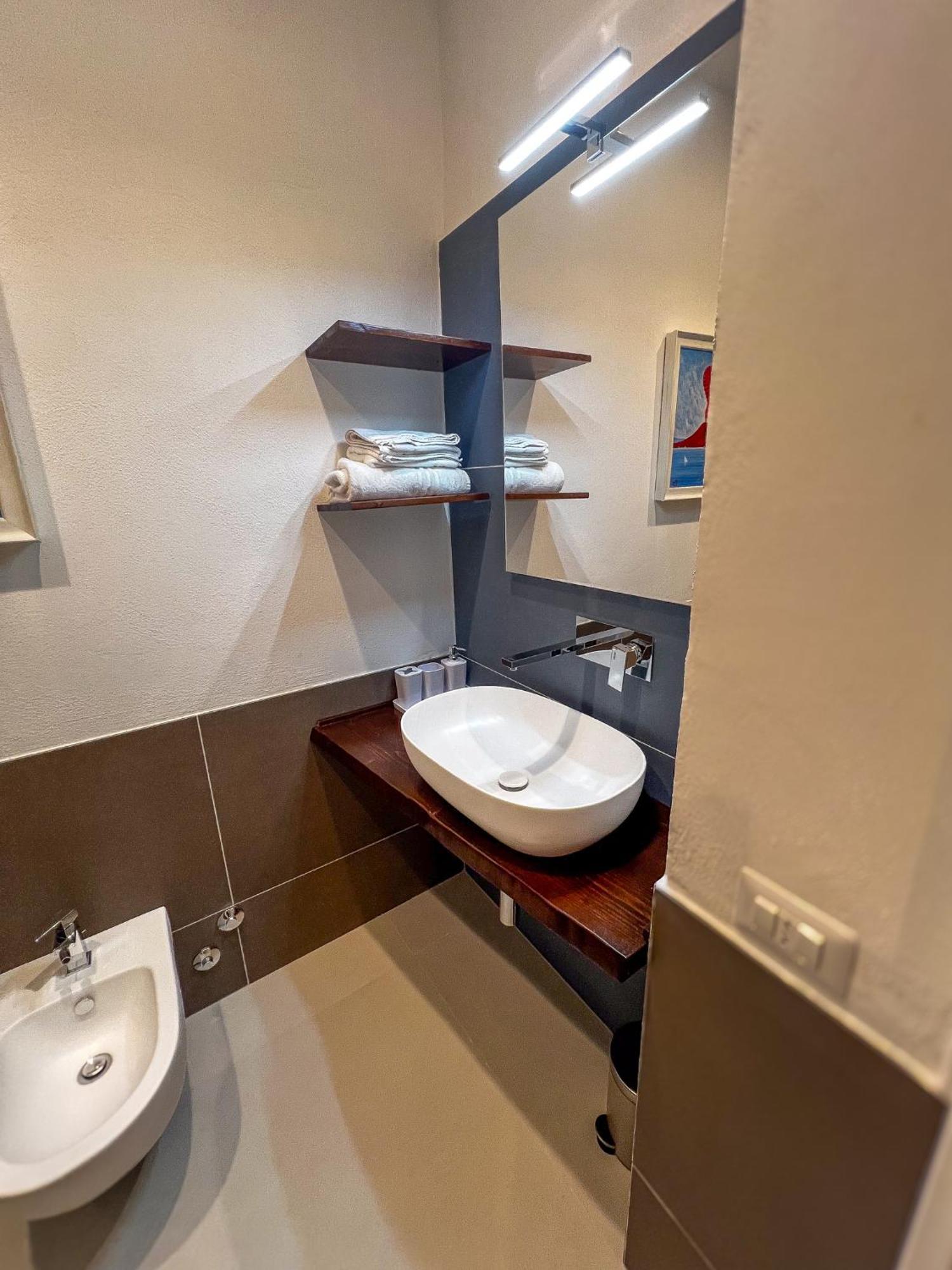 Bed & Breakfast Spaccanapoli 56 Buitenkant foto